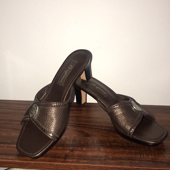 Brighton Brown Leather Slides - Picture 4 of 13